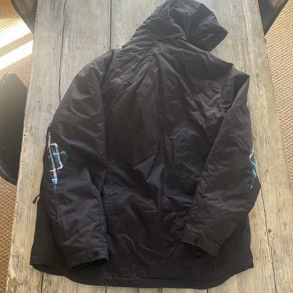 Men’s X large Polar Edge ski jacket, black with teal plaid trim accents - Picture 3 of 4